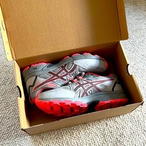 New in box ASICS gray and pink